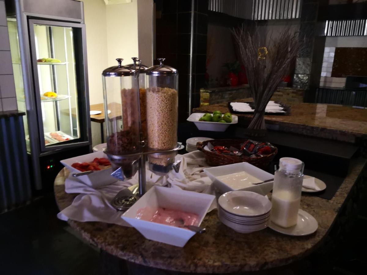 Riverstone Lodge Muldersdrift Kültér fotó